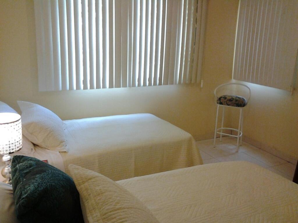 Suites La Rosa Guayaquil Exterior photo